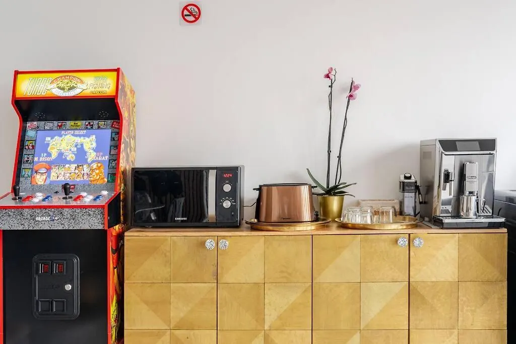 Nice Apartment With Amazing View Of Paris With Private Parking
